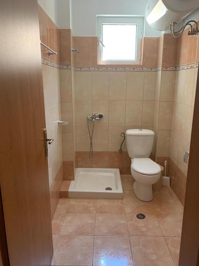 Rezidenca E Kalter Apartments ساراندا المظهر الخارجي الصورة